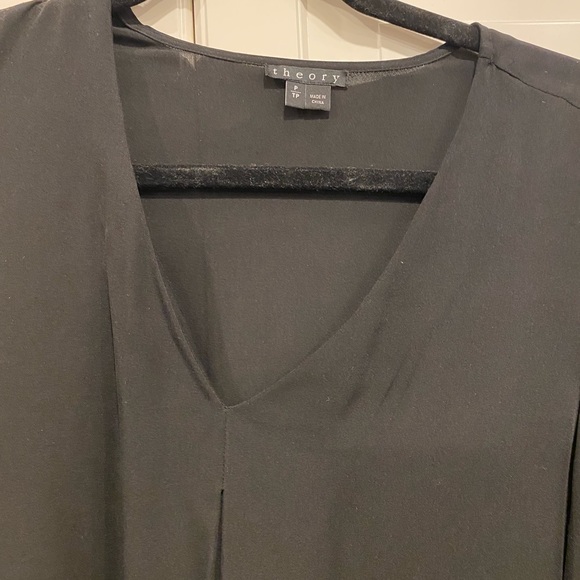 Theory shirt in Small - Picture 2 of 4